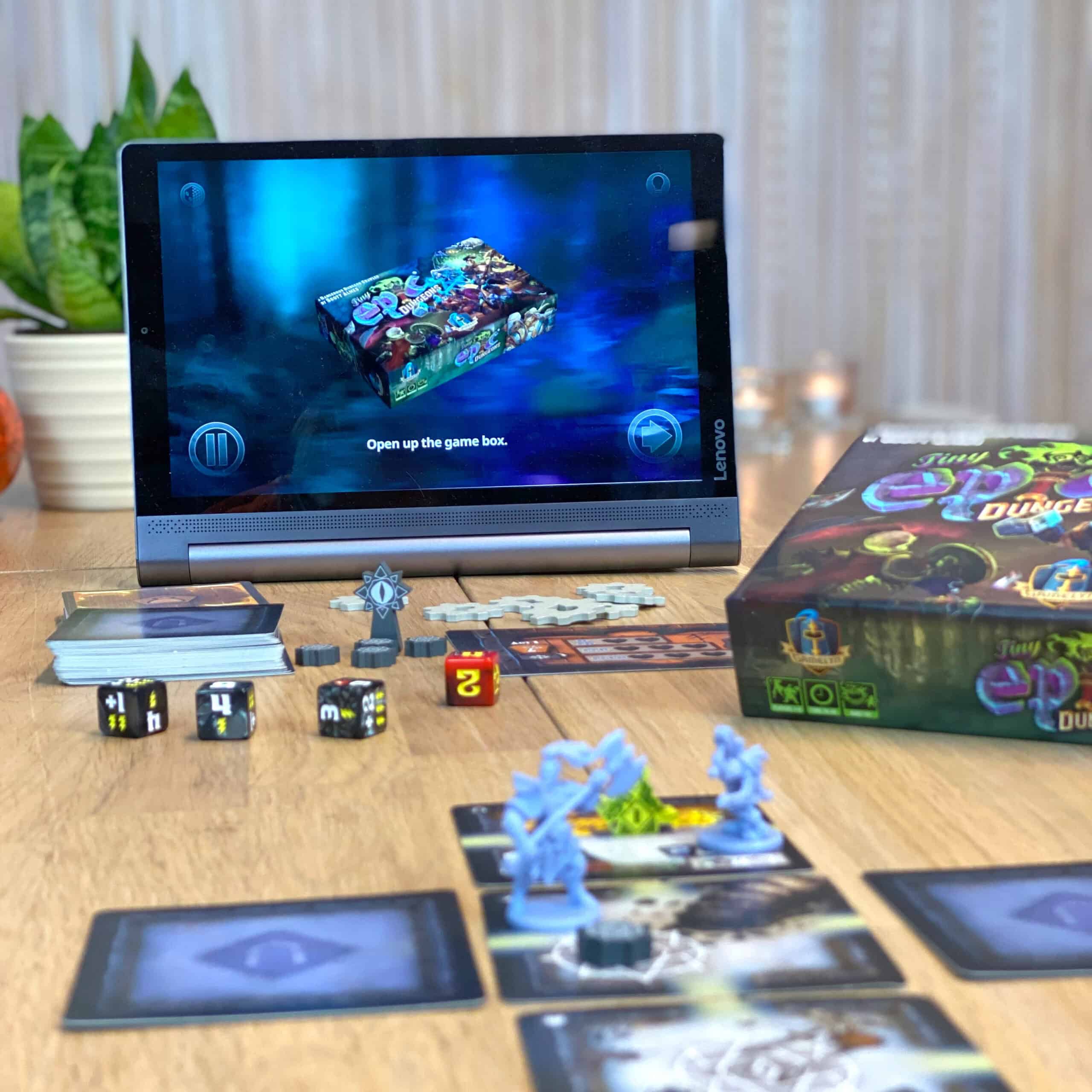 Tiny Epic Dungeons Deluxe Edition - Gamelyn Games - More Fun